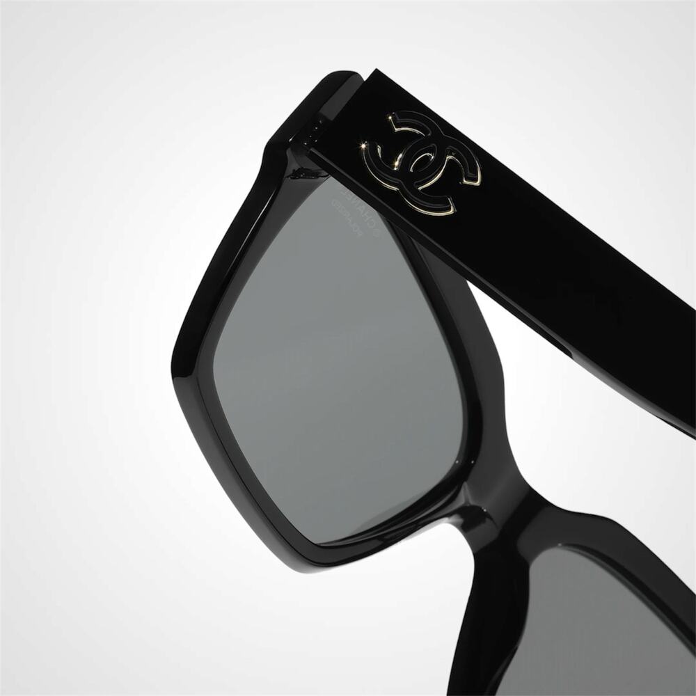 New CHANEL Sunglasses Black Butterfly Gold Polarized Gray Lens - Picture 4 of 5